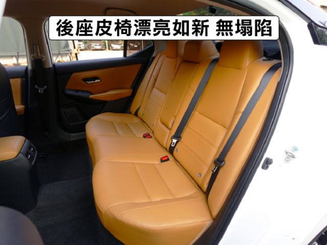 ▲尊爵版～選配雙色套件，加數萬元選配▲只跑３萬，原鈑件認證，原廠保固中▲全速域，車道維持，盲點，環景，LED頭燈，免鑰匙  第6張相片