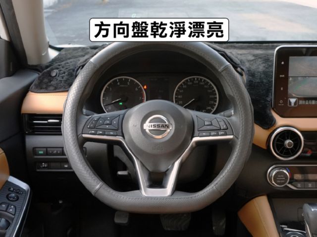 ▲尊爵版～選配雙色套件，加數萬元選配▲只跑３萬，原鈑件認證，原廠保固中▲全速域，車道維持，盲點，環景，LED頭燈，免鑰匙  第7張相片