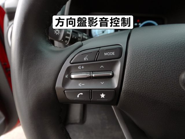 ▲小改款～勁化版，才有全速域跟車▲只跑７萬，全原廠保養，原鈑件認證▲六氣囊，盲點，免鑰匙，抬頭顯示，LED頭燈，數位儀表  第9張相片