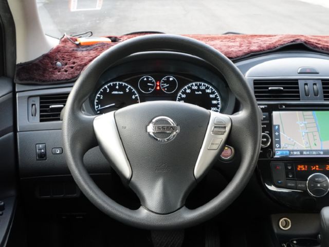 ▲豪華影音版，只跑６萬，全原廠保養▲一手無菸車，原鈑件認證▲免鑰匙，恆溫，定速，導航，電視，SUM全台保固  第10張相片