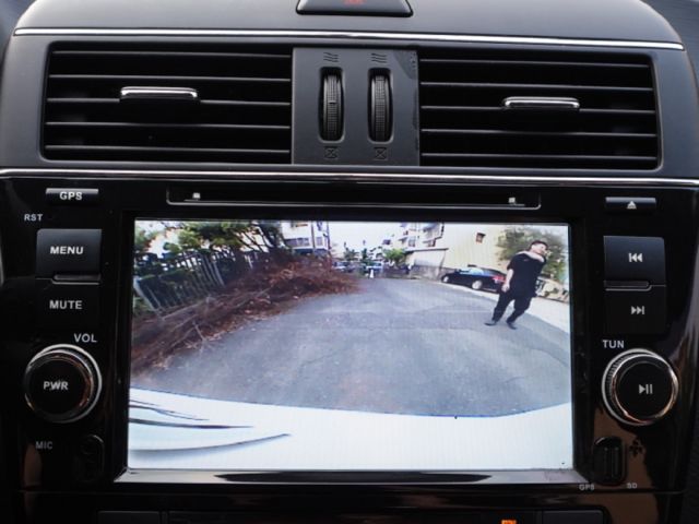 ▲豪華影音版，只跑６萬，全原廠保養▲一手無菸車，原鈑件認證▲免鑰匙，恆溫，定速，導航，電視，SUM全台保固  第15張相片