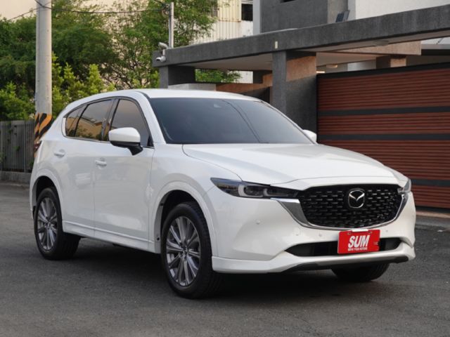 ▲最頂級版本，用不到一年，便宜新車20萬▲只跑９千公里，原廠保固中▲Lv2跟車，Bose音響，環景，盲點，感應尾門  第1張相片