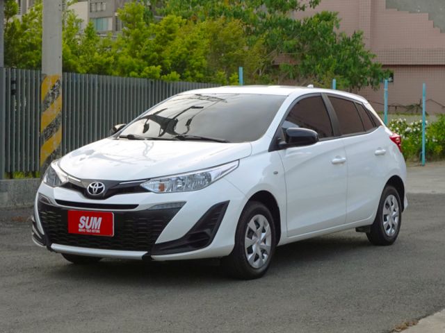 ▲近全新車，只跑１萬多，全車原鈑件▲升級安卓導航機，流媒體行車記錄器▲循跡防滑，動態穩定，胎壓偵測，感應大燈，可全額貸款  第3張相片