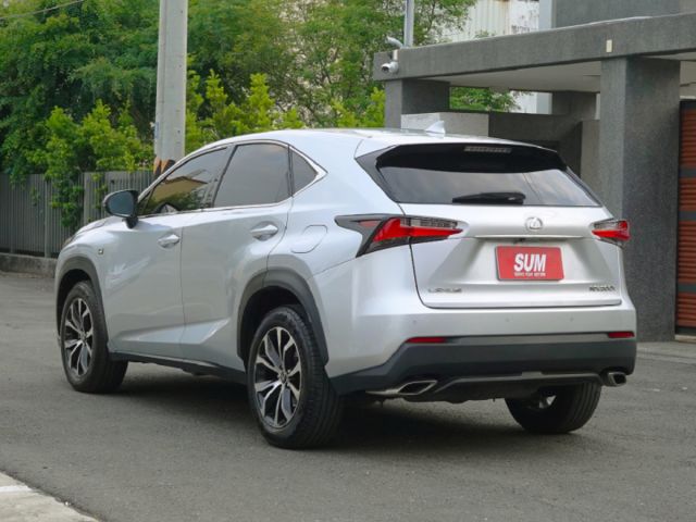 ▲2.0渦輪，F-Sport，全原廠保養▲超美無菸車，原鈑件認證▲八氣囊，盲點，環景，免鑰匙，LED頭燈，電動椅，電尾門  第2張相片