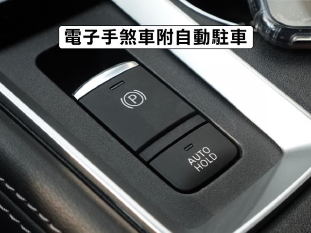 ▲小改款，無引擎炸缸問題▲只跑３千公里，全車原鈑件▲Lv2跟車，盲點，環景，Bose音響，十氣囊，LED頭燈，免鑰匙  第16張相片