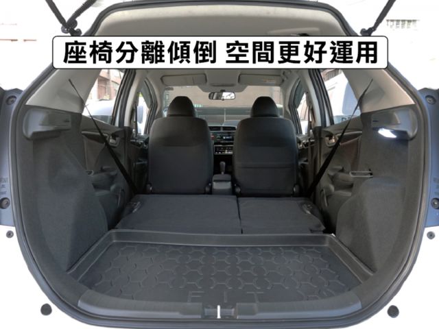 ▲小改款新車頭，VTi-S版▲低里程跑少，原鈑件認證▲代步省油省稅，保養便宜▲恆溫，定速，撥片，方控  第10張相片