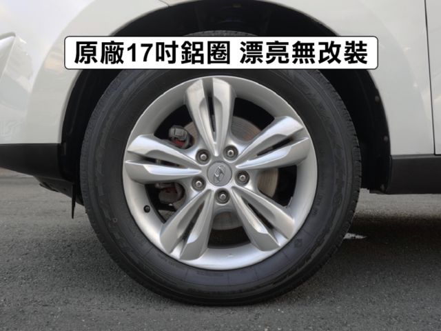 ▲推薦無菸車，原鈑件認證，只跑９萬▲升級安卓導航，手機CarPaly，前後錄影，抬頭顯示器▲電動椅，恆溫，循跡，定速  第20張相片
