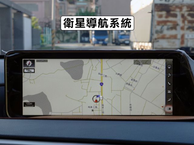 ▲RX300，F-Sport版，新車價261萬▲全原廠保養，原鈑件認證▲ACC跟車，全景天窗，Ｆ專屬套件，通風椅，電尾門  第14張相片