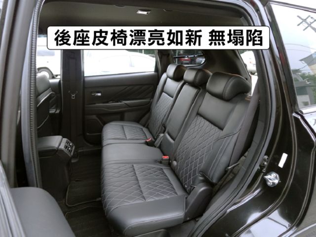 ▲頂級尊貴型，升級安卓導航機▲只跑６萬，原鈑件認證▲三菱原廠保固▲ACC跟車，電尾門，盲點，數位儀表，LED頭燈，免鑰匙  第6張相片