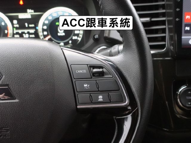 ▲頂級尊貴型，升級安卓導航機▲只跑６萬，原鈑件認證▲三菱原廠保固▲ACC跟車，電尾門，盲點，數位儀表，LED頭燈，免鑰匙  第8張相片
