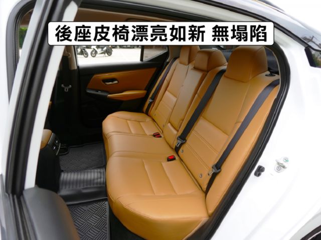 ▲才開一年多，便宜新車近30萬▲尊爵版，加購數萬元選配▲原廠保固中，原鈑件認證▲全速域，盲點，環景，LED頭燈，免鑰匙  第6張相片