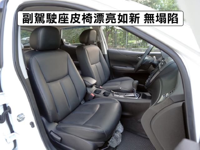 ▲小改款，只跑４萬多，全原廠保養▲升級多項原廠選配▲原鈑件認證車▲五門大空間，代步省油，保養便宜▲SUM全台保固，可全貸  第11張相片