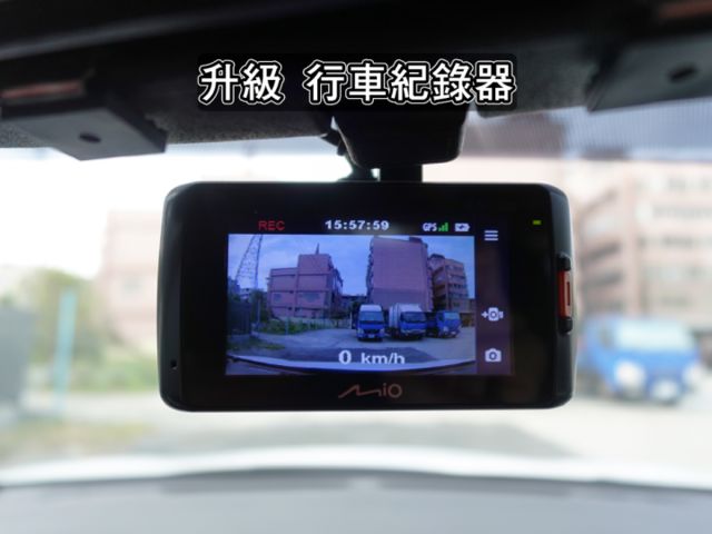 ▲推薦代步車，低里程跑少，全原廠保養▲升級八核安卓機，行車記錄器，測速雷達▲原鈑件認證，全台保固，可全額貸  第15張相片