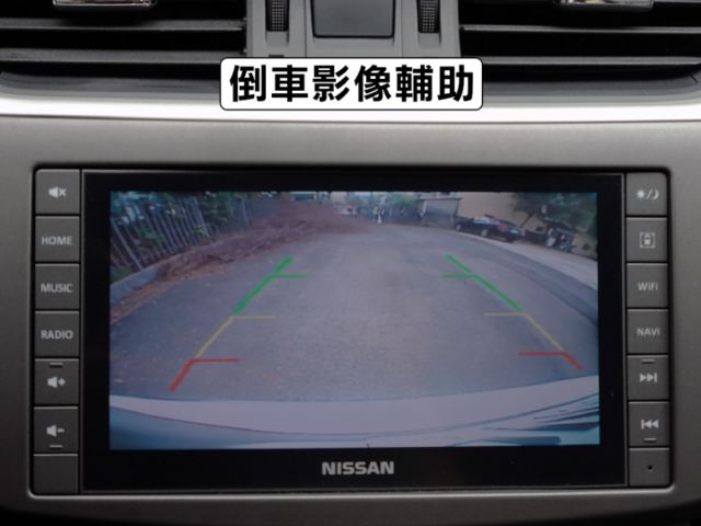 ▲豪華影音版，只跑５萬多▲一手車無菸味▲四顆輪胎換橫濱▲免鑰匙，恆溫，定速，導航，胎壓▲認證車～全台保固，可全額貸  第12張相片