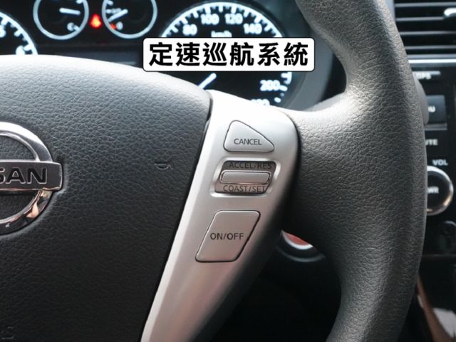 ▲豪華影音版，只跑６萬，全原廠保養▲一手無菸車，原鈑件認證▲免鑰匙，恆溫，定速，導航，電視，SUM全台保固  第13張相片