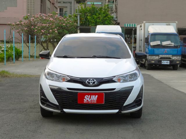 ▲近全新車，只跑１萬多，全車原鈑件▲升級安卓導航機，流媒體行車記錄器▲循跡防滑，動態穩定，胎壓偵測，感應大燈，可全額貸款  第20張相片