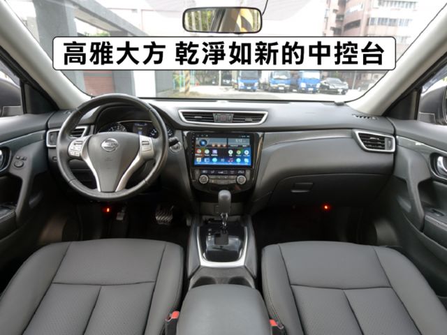 ▲玩美版，才有四氣囊/免鑰匙/定速▲低里程跑少，內裝漂亮無菸味▲升級安卓導航機▲四顆輪胎換登陸普▲原鈑件，SUM全台保固  第6張相片