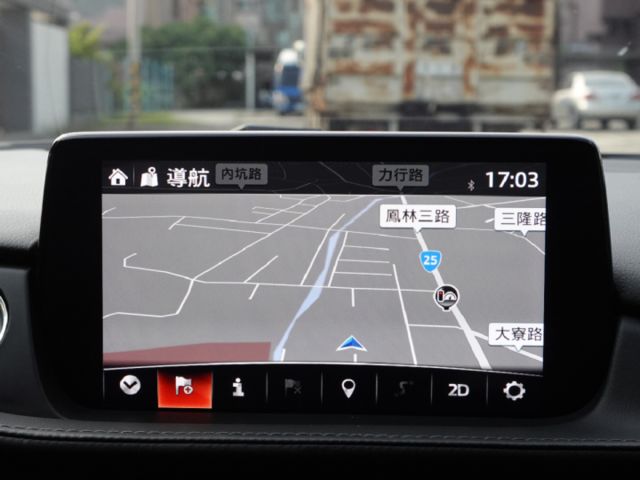 ▲旗艦進化型，新車123.9萬▲只跑２萬，原鈑件，全原廠保養▲全速域，BOSE喇叭，環景，盲點，通風椅，抬頭顯示  第18張相片