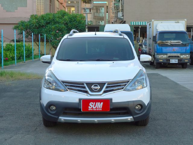 ▲豪華影音版，加數萬元原廠選配▲一手無菸車，全原廠保養▲恆溫，導航，電視，胎壓，前後錄影，抬頭顯示，認證車原鈑件  第18張相片