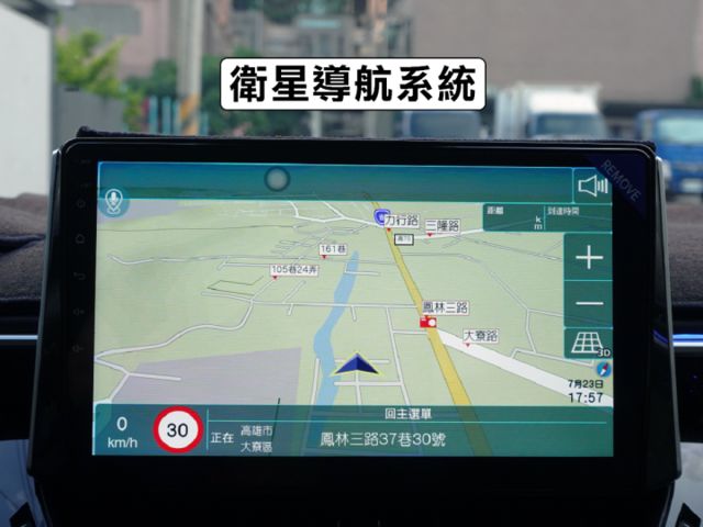 ▲旗艦版，只跑４萬，全原廠保養▲升級數萬元配備免費送▲Lv2跟車，盲點，車道置中，電動椅，抬頭顯示，原鈑件認證車  第12張相片