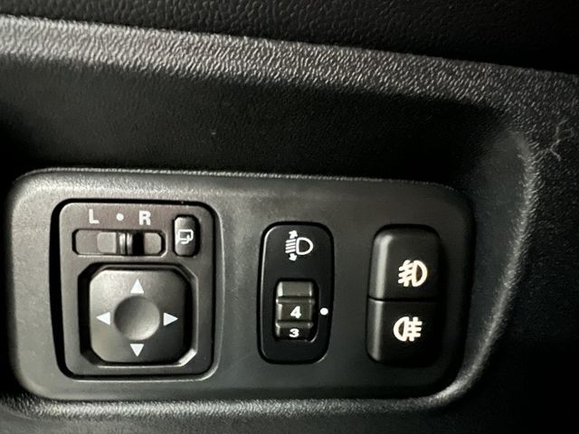 I-KEY..GPS.ABS.TCS.電尾門.環景.摸門解鎖.安卓機. 新車保固.原廠保養履歷  第7張相片