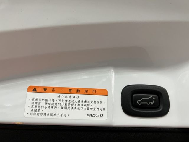 I-KEY..GPS.ABS.TCS.電尾門.環景.摸門解鎖.安卓機. 新車保固.原廠保養履歷  第10張相片