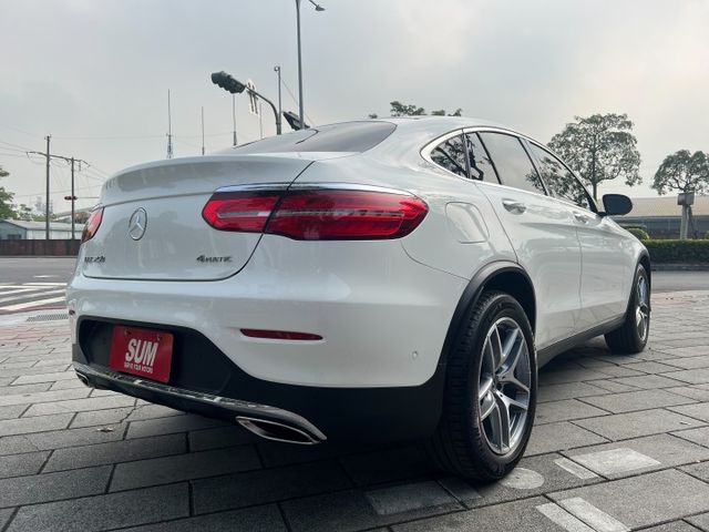 總代理.正18年.GLC250 COUPE AMG.電尾.360環景  第6張相片