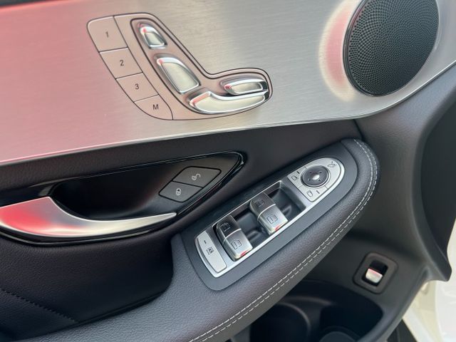 總代理.正18年.GLC250 COUPE AMG.電尾.360環景  第16張相片