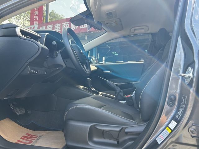 油電.原廠保養保固中.9安.ACC.安卓機.車道偏移.出色油耗表現  第12張相片
