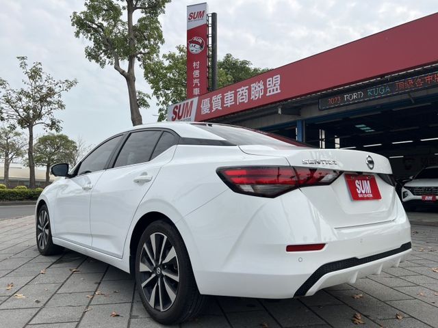 正24年出廠，原廠保養保固中，尊爵智駕版，7吋電子儀表板，360環景，ACC  第4張相片