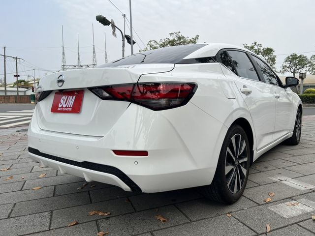 正24年出廠，原廠保養保固中，尊爵智駕版，7吋電子儀表板，360環景，ACC  第6張相片