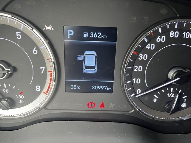 I-KEY.GPS.TCS.6安.車道偏移. 限量牛津綠英倫版GLB款.新車保固中.典雅.潮流.大車室間家庭小休旅  第8張相片