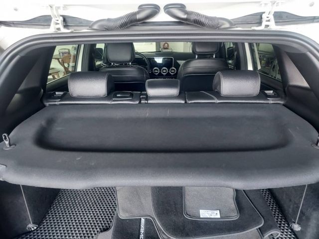 原鈑件，一手車，有加裝ACC，电尾門，电椅，盲點，新車价188萬  第15張相片