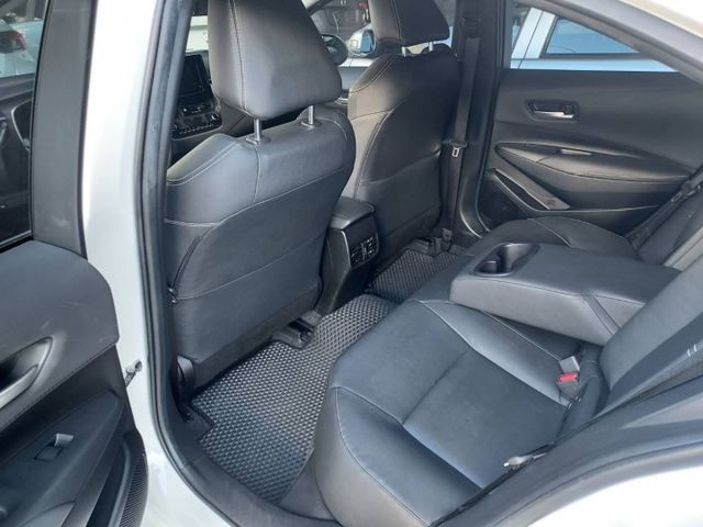 全車原鈑件,只跑4萬多公里，ABS，ACC，車道偏移，循跡  第10張相片