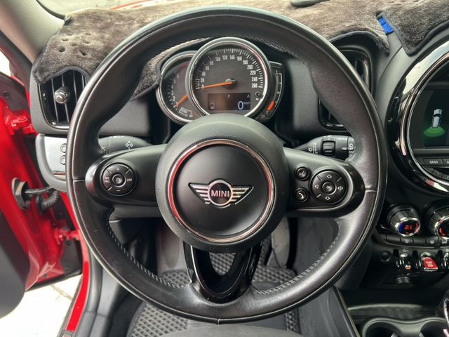 正2018年，MINI COUNTRYMAN，1.5，白頂大紅車身  第13張相片