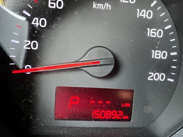 正18年出廠，便宜的代步車，穿梭靈活好停車  第5張相片