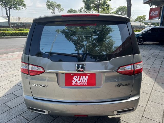 7 MPV 2.2T  第5張相片