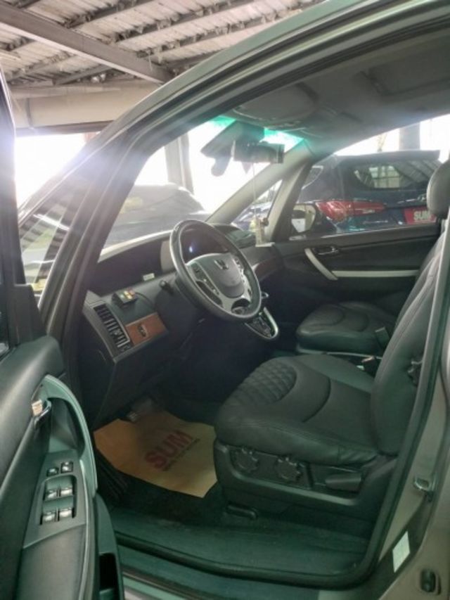 7 MPV 2.2T  第10張相片