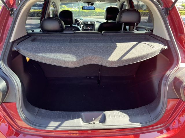 旗艦版.6安.I-KEY.盲點.摸門.定速.環景  第17張相片