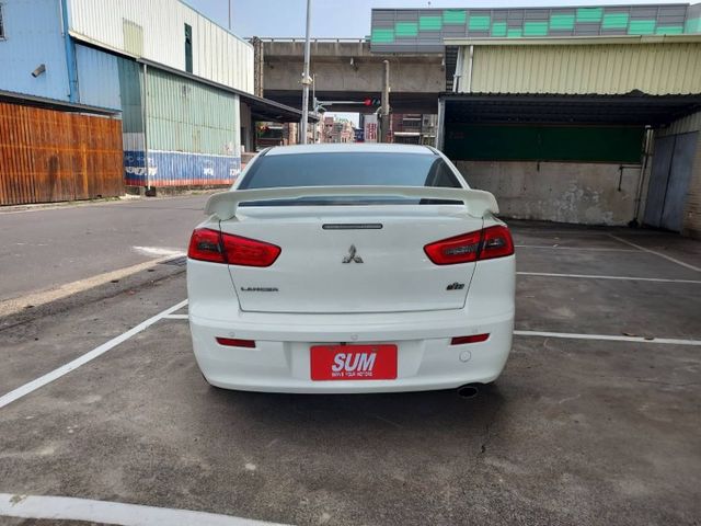 旗艦版.原廠保養.天窗.快排.I-KEY  第2張相片