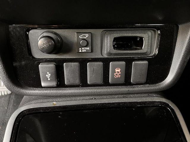 ，正7人座.小客車.ACC.安卓機.盲點.原廠保養履歷  第7張相片