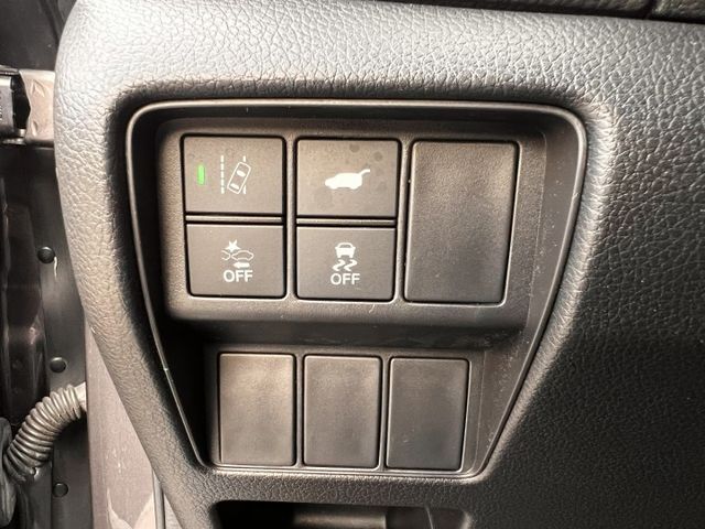 VTIS.原廠保養..電尾門.定速  第8張相片