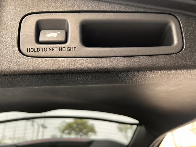 VTIS.原廠保養..電尾門.定速  第20張相片