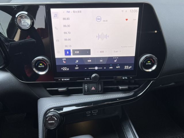 正2023年，豪華版，電動椅，電動尾門，ACC，原廠保養  第15張相片