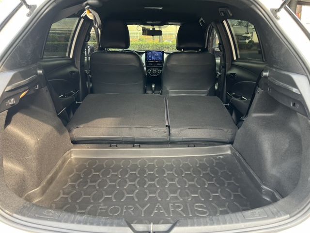 正2020年大鴨，保值神車，代步省油  第8張相片