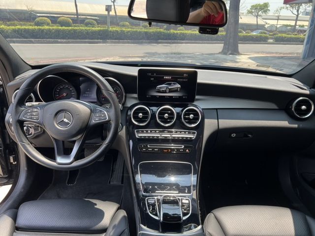 C-CLASS COUPE C205  第8張相片