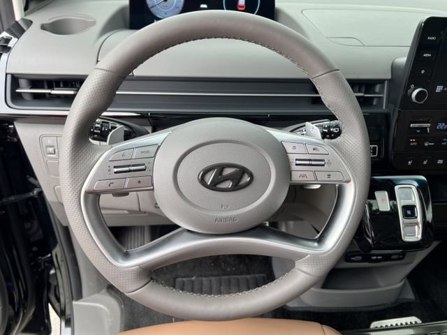 柴油大7人座進口車 . 原廠保養. CEO-B規.ACC.車道偏移.電尾門.通風加熱椅.盲點.環景  商用+旅行兩相宜  第9張相片