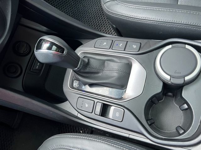 9安.4WD.全景天窗.電動尾門.原廠保養.跑7萬 KM.雙電動椅 定速 . 大馬力大扭力.妥當出遊.百萬柴油車首選  第18張相片