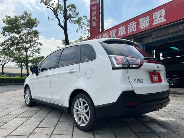 I-KEY..GPS.ABS.TCS.電尾門.環景.摸門解鎖.安卓機. 新車保固.原廠保養履歷  第4張相片