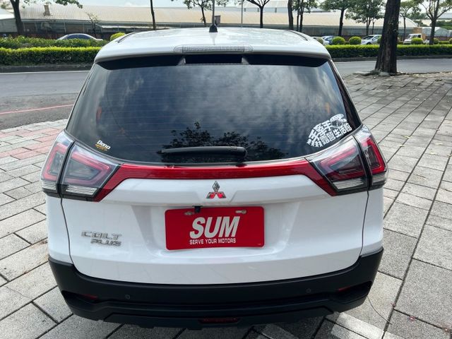 I-KEY..GPS.ABS.TCS.電尾門.環景.摸門解鎖.安卓機. 新車保固.原廠保養履歷  第5張相片
